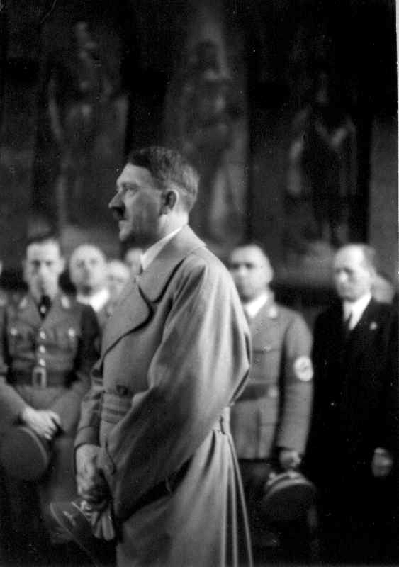 Adolf Hitler in Frankfurt's town hall